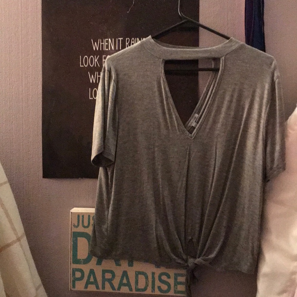 Gray tied shirt